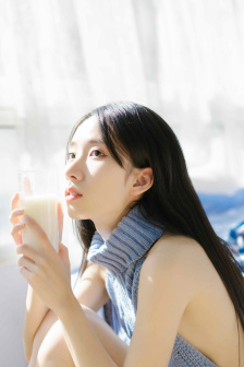 刚入睡感觉巨大的东西在动